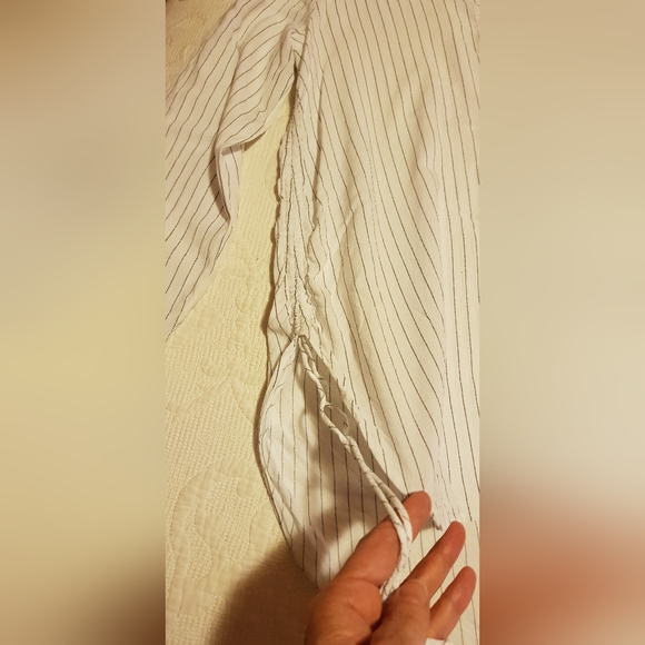 H&M white pin stripe blouse, side pull rouching - Picture 10 of 11